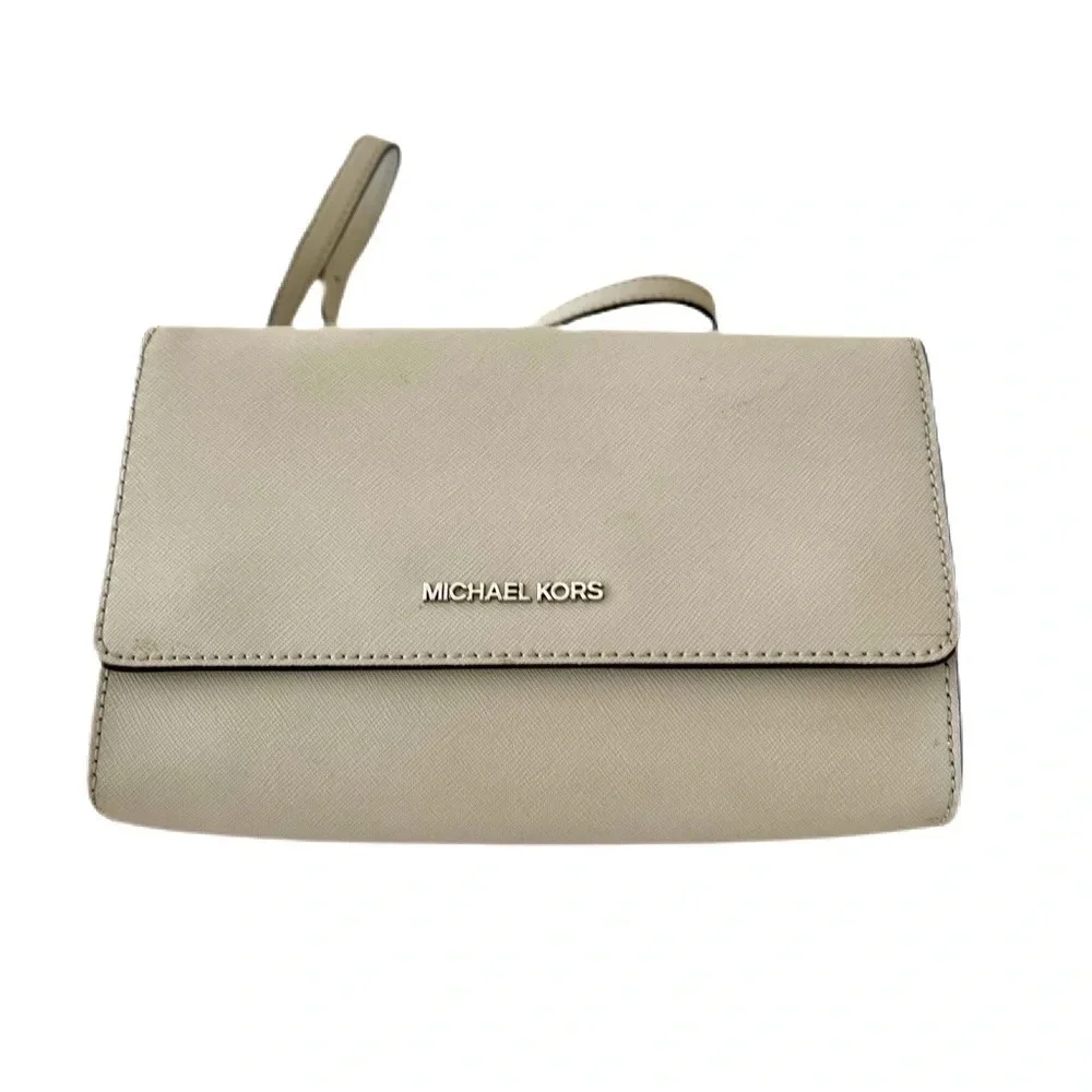 Michael Kors jet set